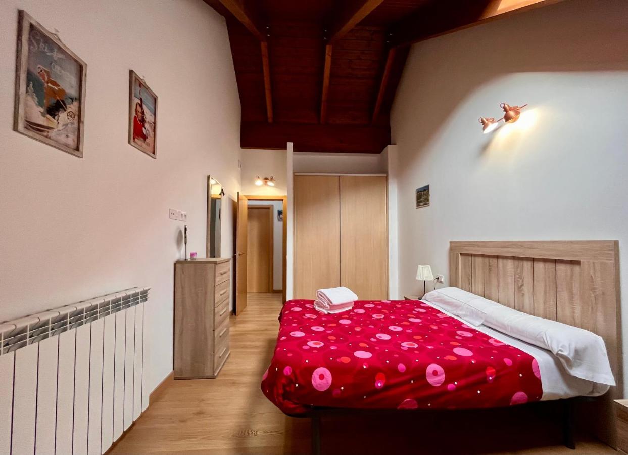 Bpirineos-Ardones Apartment Benasque Bagian luar foto