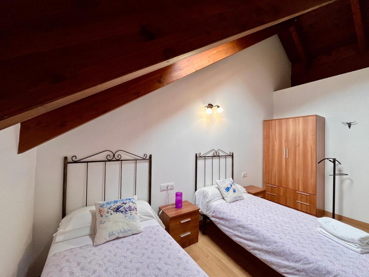 Bpirineos-Ardones Apartment Benasque Bagian luar foto
